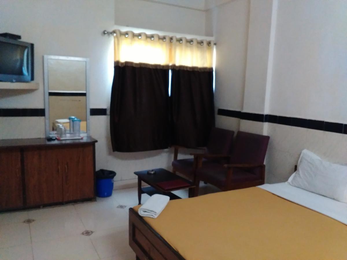 Hotel Diamond Daman Zimmer foto